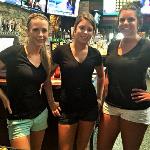 Here is Raquel again with our
other two bartenders. 
From L-R  are Raquel, Hayley,
and Kailey. They took good 
care of us while we were
there.