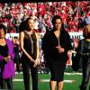 Here are some Queen Divas
singing the National  Anthem.
The woman on the far right 
is DARLENE LOVE. Not sure
of the others.
RIRCH UNDERWOOD is going
to give me hell for not naming
then! 
